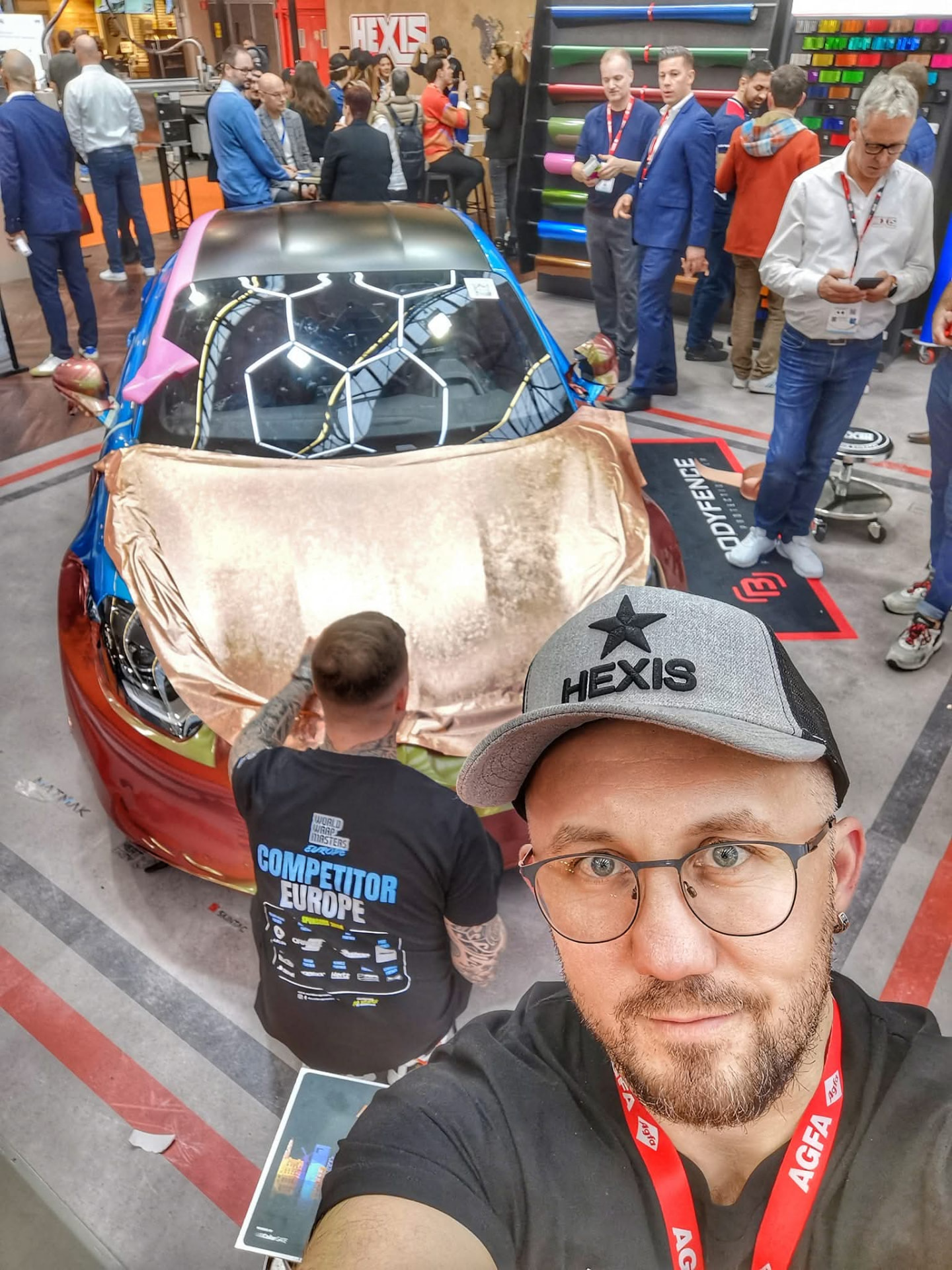 Bil under foliering til World Wrap Masters